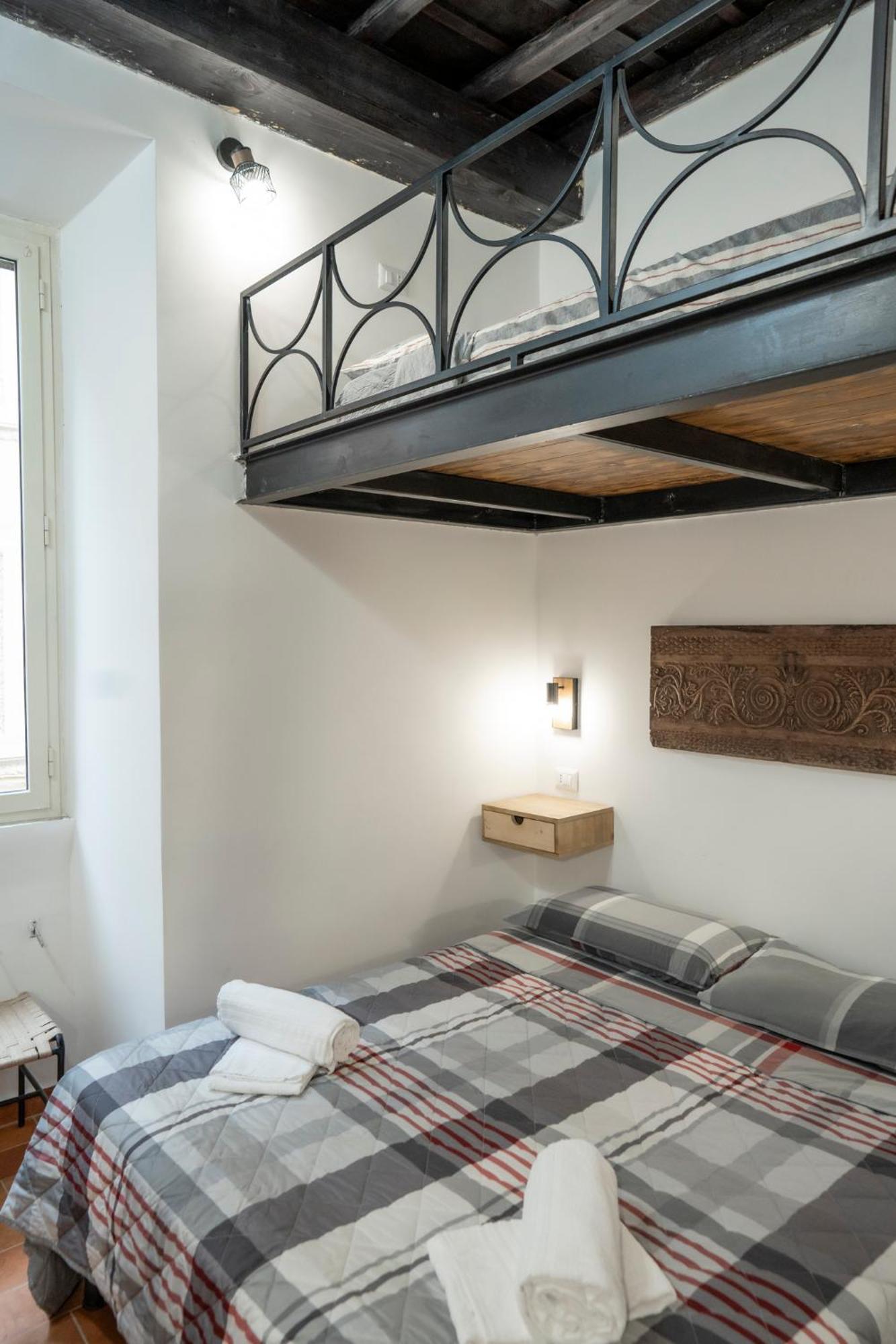 Home Domus Capocci - Rione Monti Rom Exterior foto